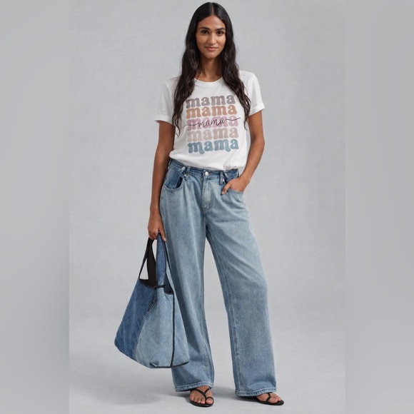 Tops - Mama white luxury tee